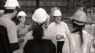 Bildbeschreibung zum Bild Absaugung Lehrwerkstatt Ausbildungsplatz